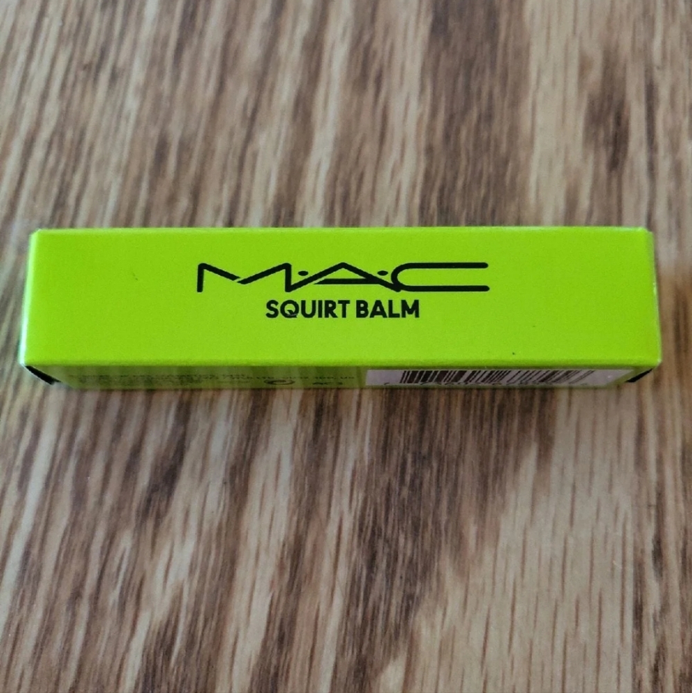 MAC Squirt Balm